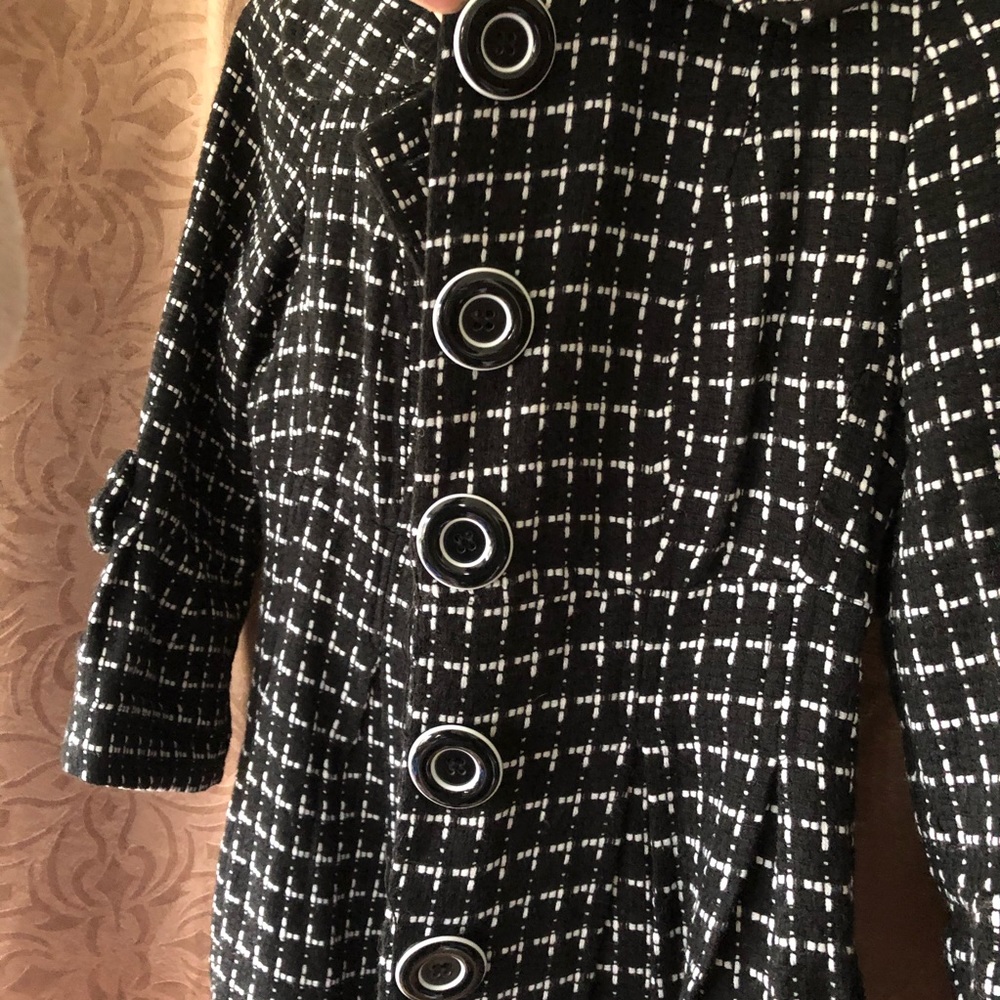 Black&white Bow Peacoat 🖤 - Picture 4 of 6